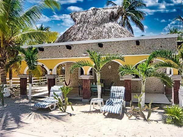 Hacienda Antigua Villa, 50m from sandy Beach El Cuyo Exteriör bild